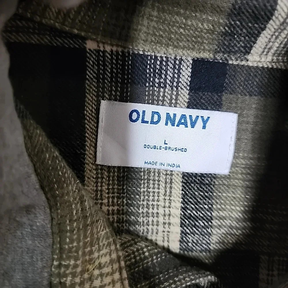 Old Navy Upcycled Billie Ellish Flannel Hoodie. New with tag. Size Large - Picture 5 of 5